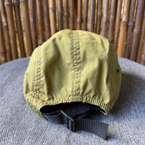 SUPREME hat - Picture 3 of 7